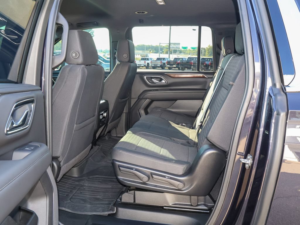 2024 GMC Yukon XL SLE - Photo 10