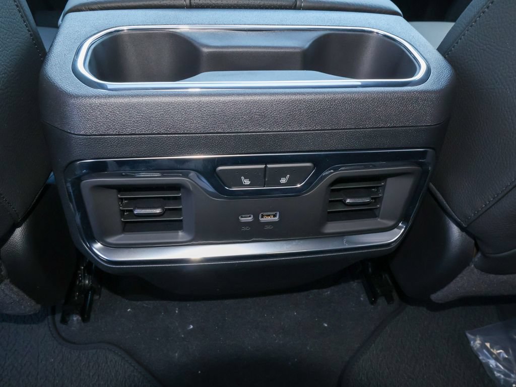 2026 GMC Sierra 1500 Denali - Photo 12