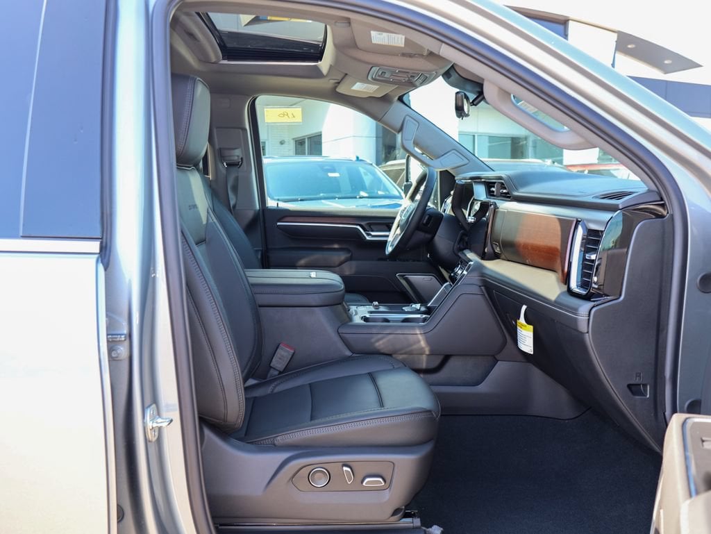 2026 GMC Sierra 3500HD Denali - Photo 32