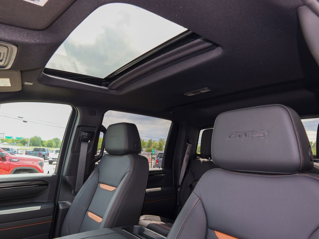 2026 GMC Sierra 2500HD AT4 - Photo 8