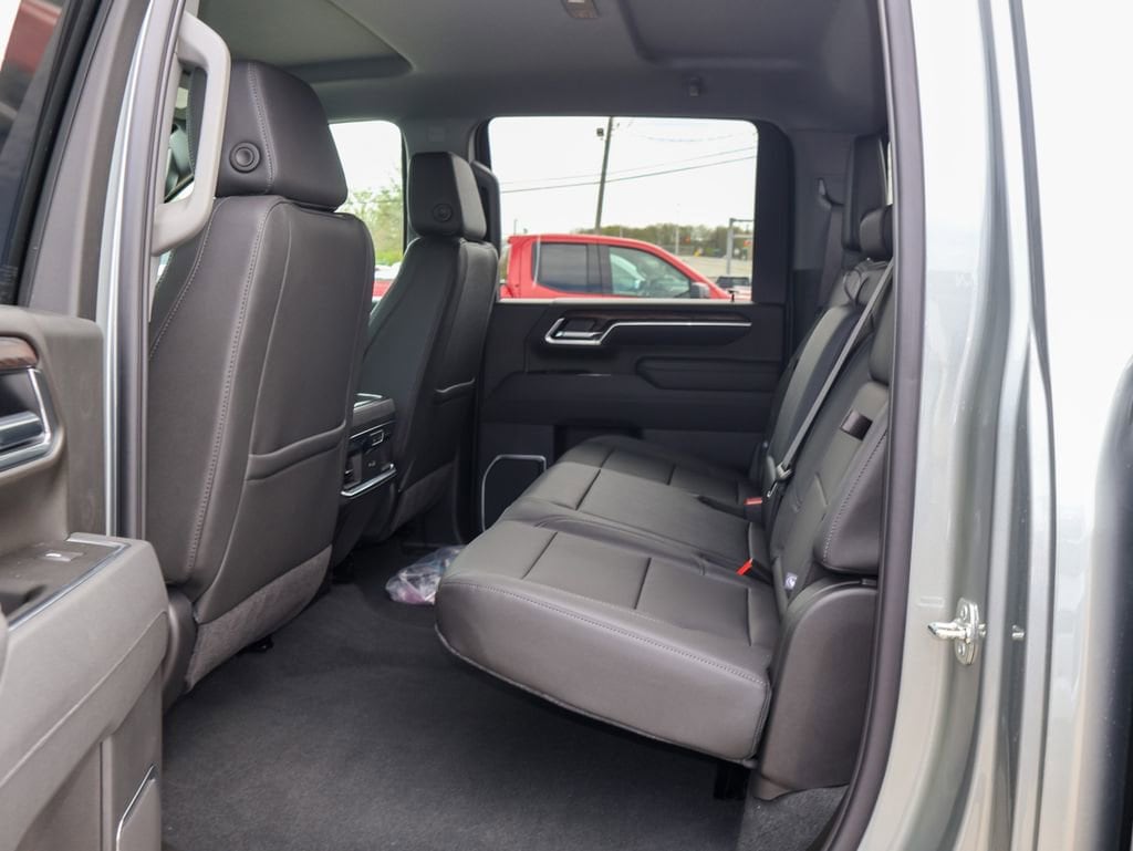 2026 GMC Sierra 2500HD SLT - Photo 11
