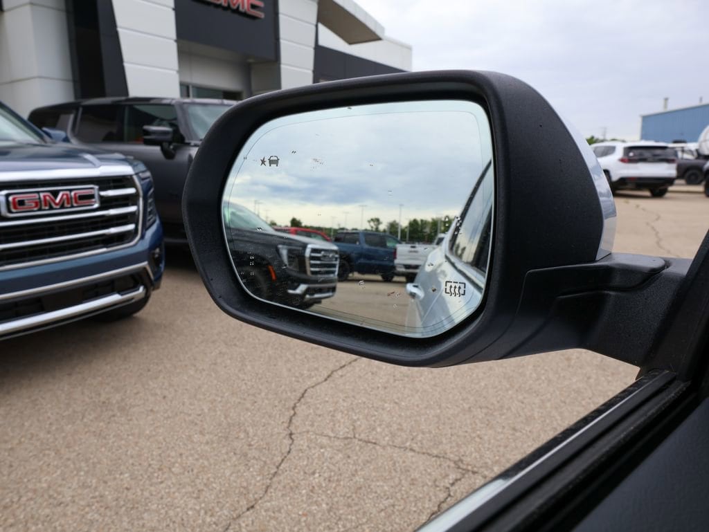 2026 GMC Acadia Denali - Photo 34
