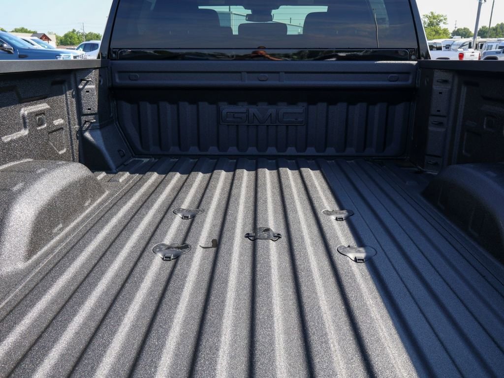 2026 GMC Sierra 2500HD SLE - Photo 6