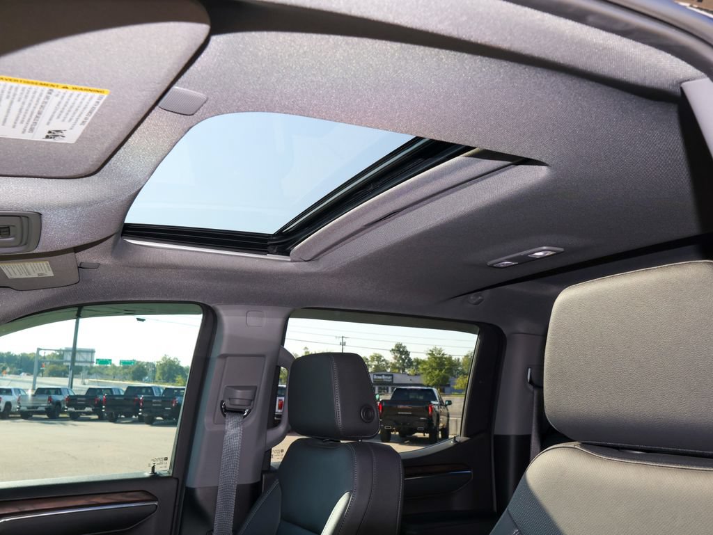 2024 GMC Sierra 1500 SLT - Photo 7