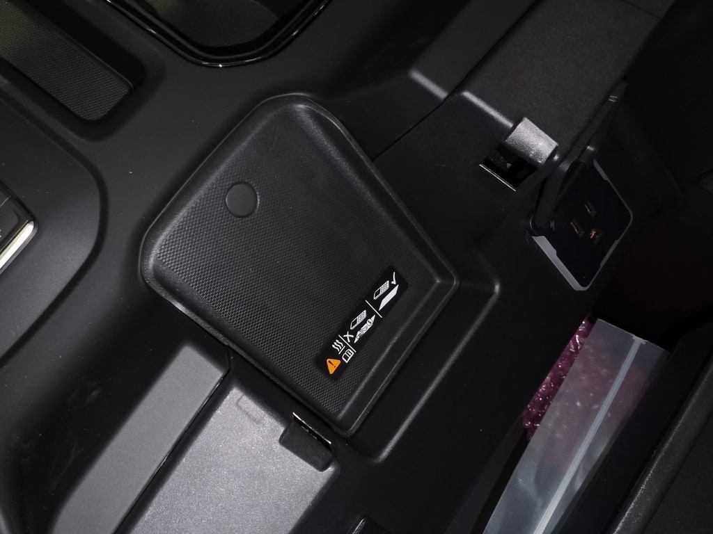 2026 GMC Sierra 2500HD AT4X - Photo 25