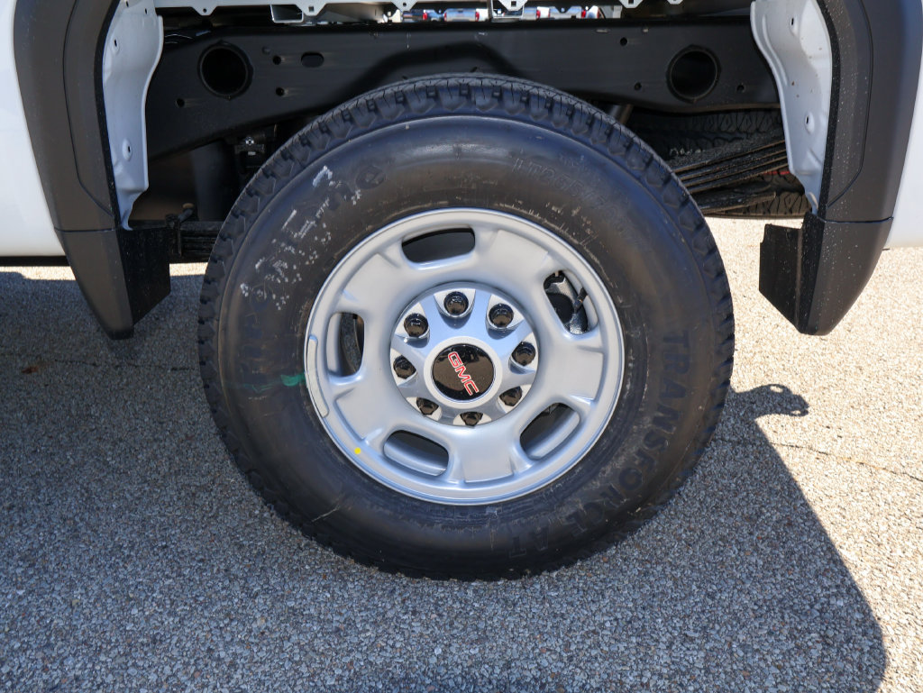 2026 GMC Sierra 2500HD Pro - Photo 27