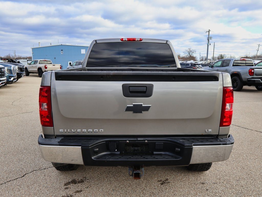 2013 Chevrolet Silverado LT photo 4