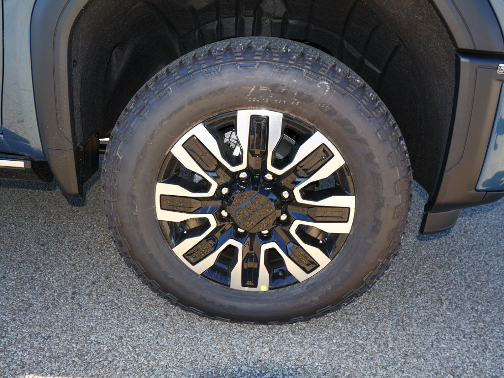 2026 GMC Sierra 2500HD Denali Ultimate - Photo 36