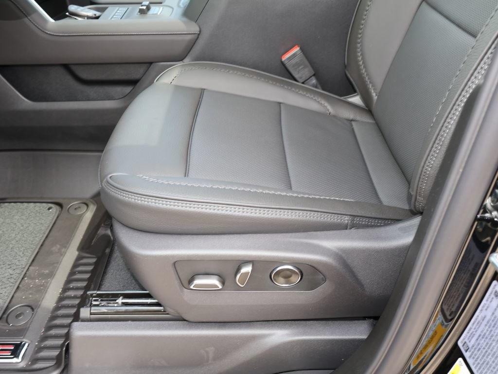 2026 GMC Sierra 2500HD Denali - Photo 10