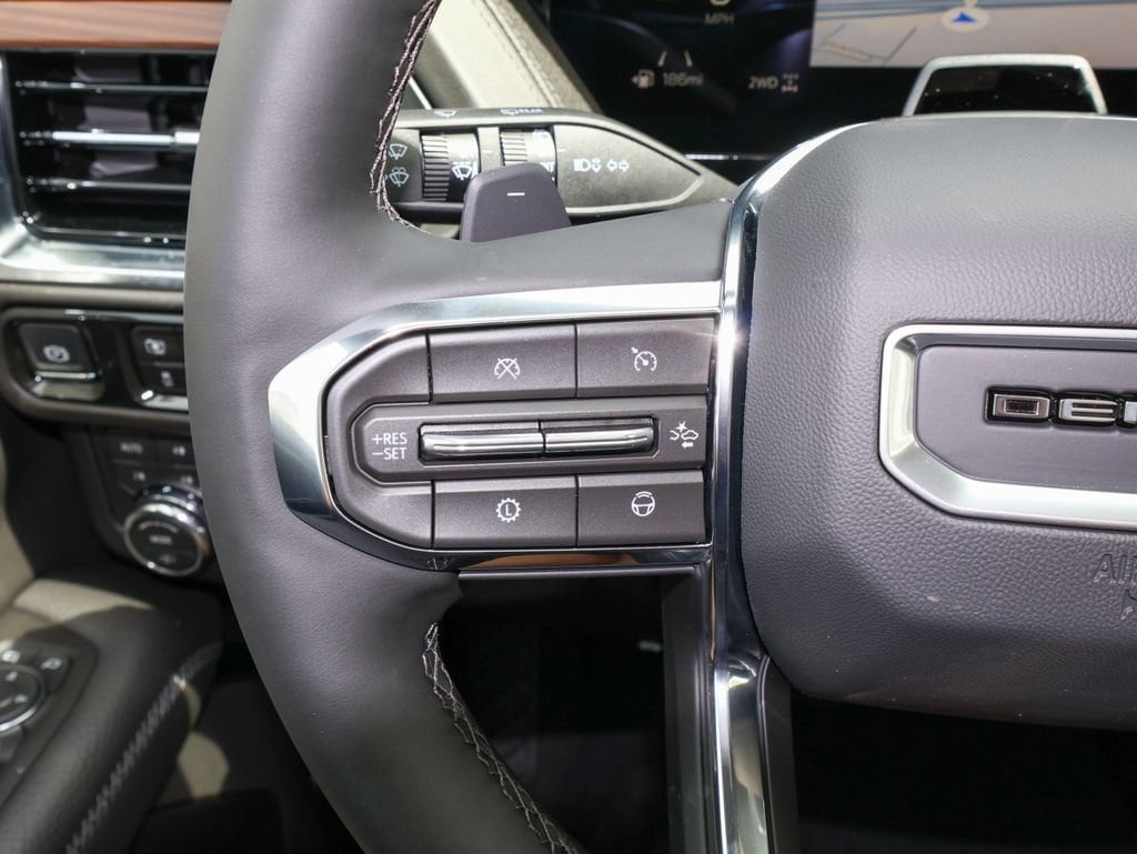 2026 GMC Yukon XL Denali - Photo 29
