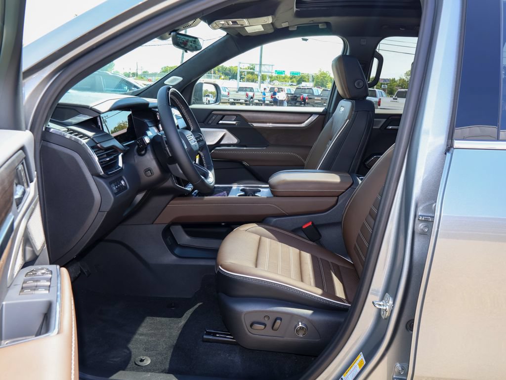 2027 GMC Acadia Denali Ultimate - Photo 8