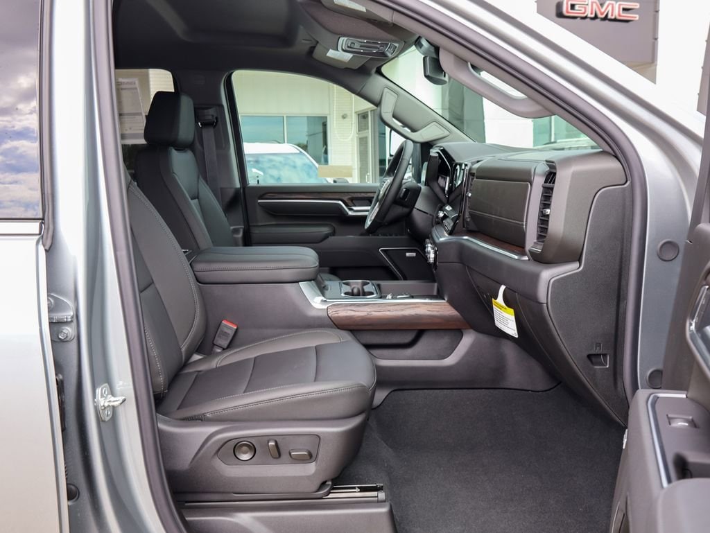 2026 GMC Sierra 2500HD SLT - Photo 30