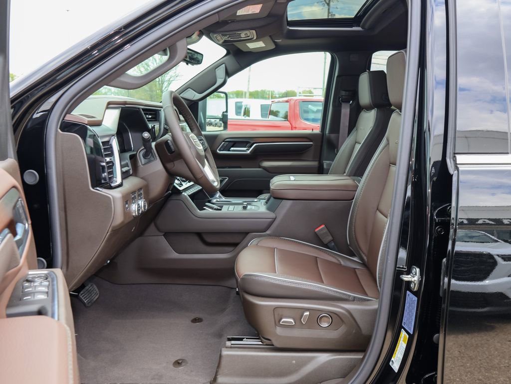 2026 GMC Sierra 2500HD Denali - Photo 8