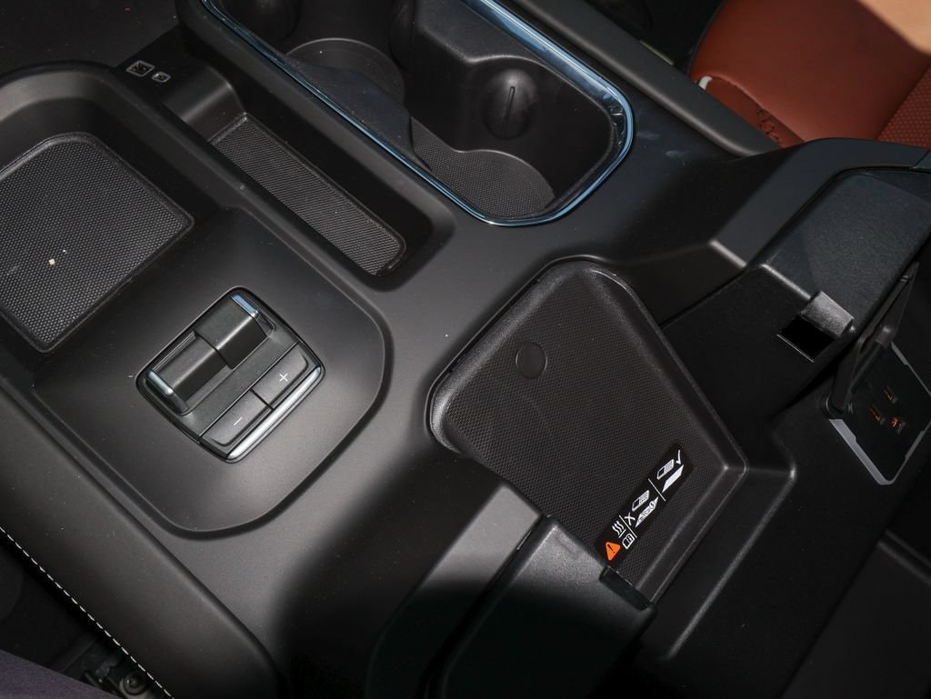 2026 GMC Sierra 2500HD Denali Ultimate - Photo 28