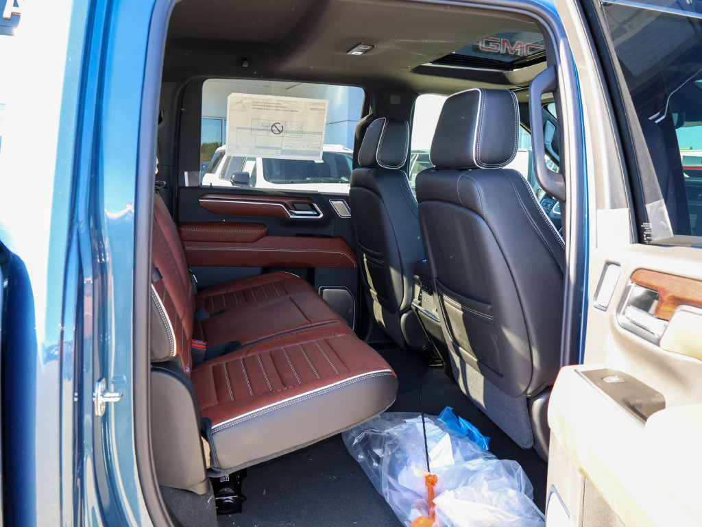 2026 GMC Sierra 2500HD Denali Ultimate - Photo 34