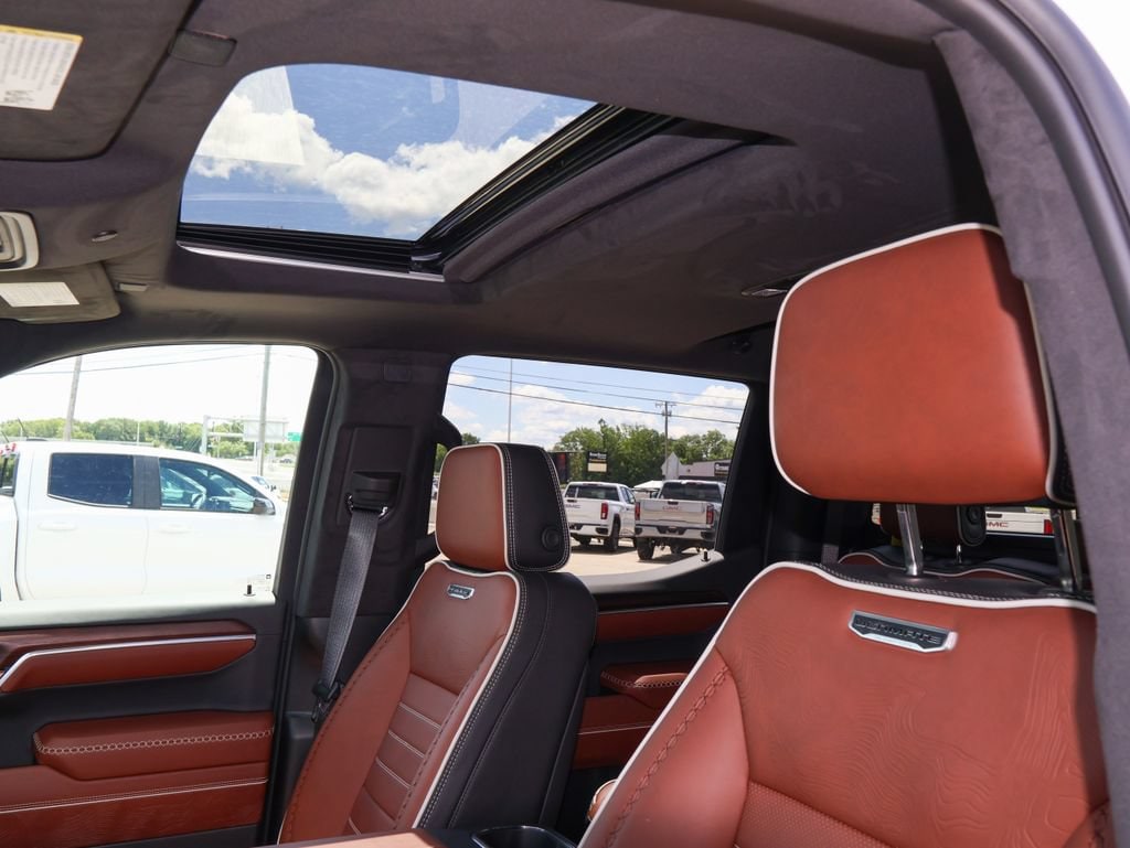 2026 GMC Sierra 1500 Denali Ultimate - Photo 9