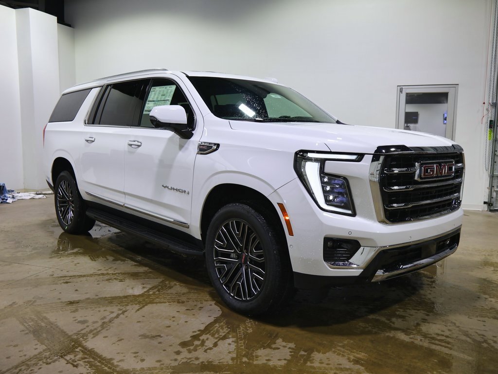 2026 GMC Yukon XL Elevation's photo