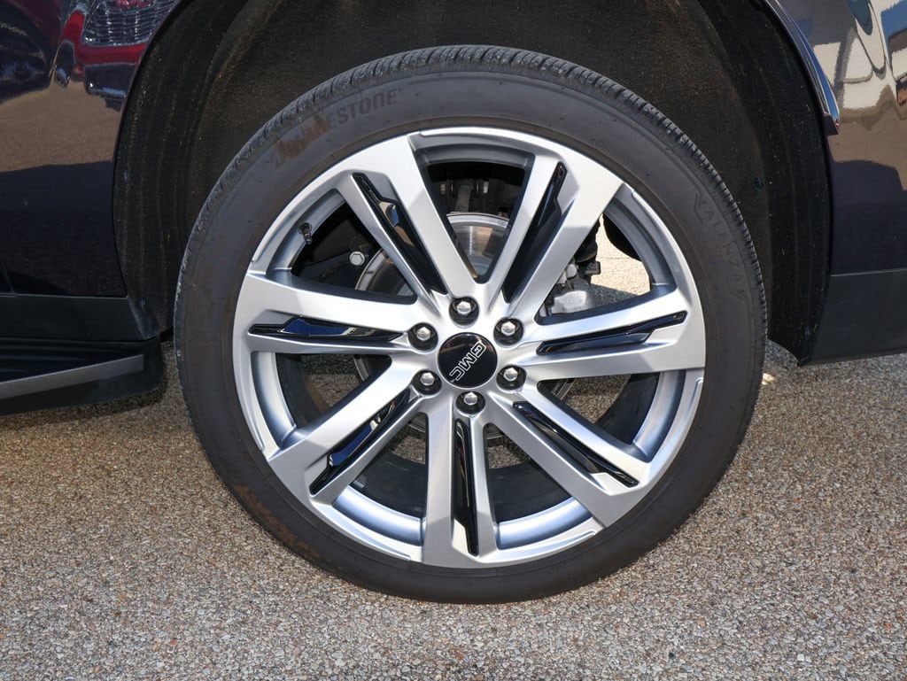 2024 GMC Yukon XL SLE - Photo 33