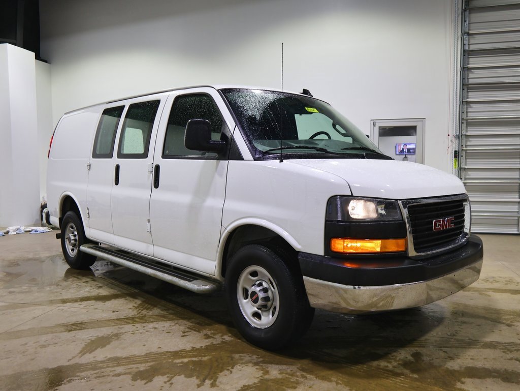 2024 GMC Savana Cargo Work Van's photo