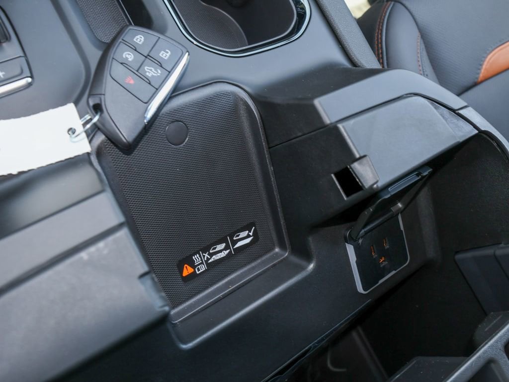 2026 GMC Sierra 1500 AT4 - Photo 24