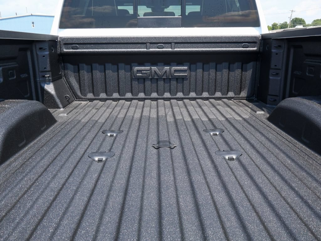 2026 GMC Sierra 2500HD AT4X - Photo 6