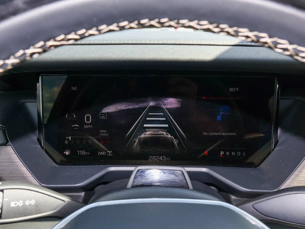 2024 GMC Acadia Denali - Photo 23