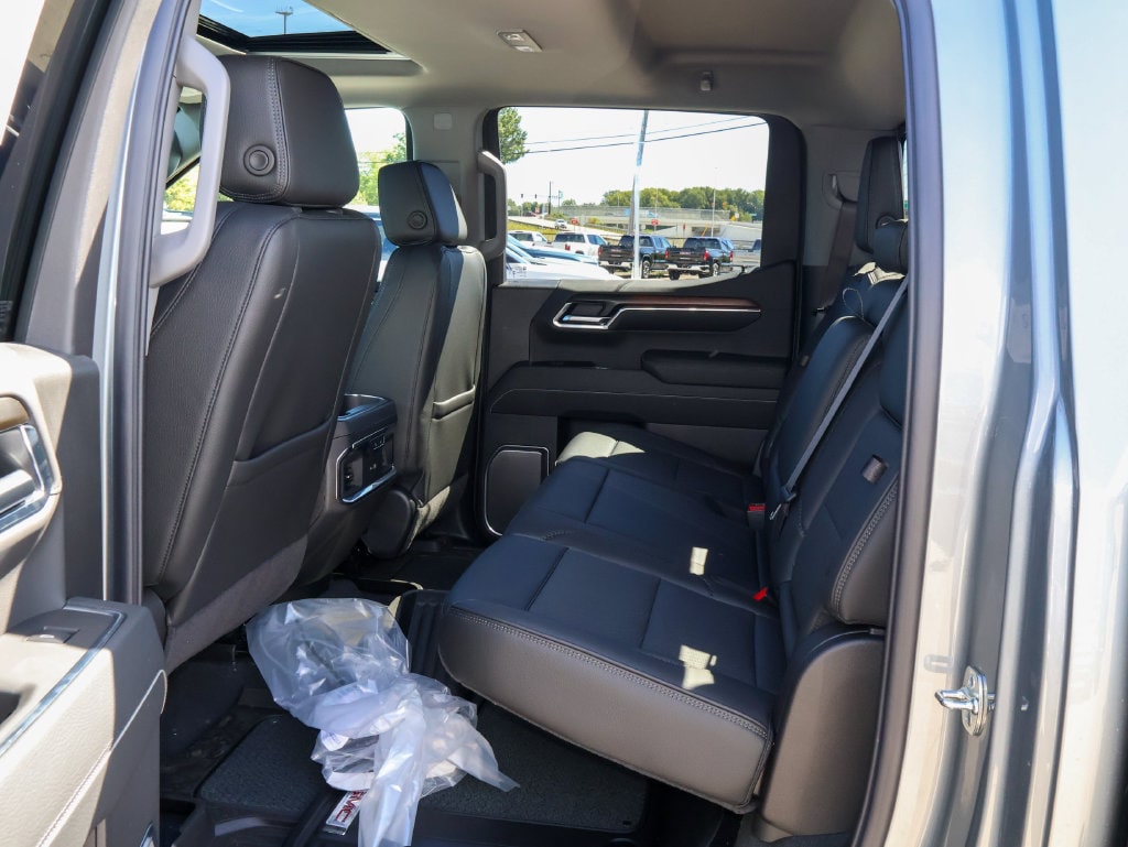 2026 GMC Sierra 1500 Denali - Photo 11