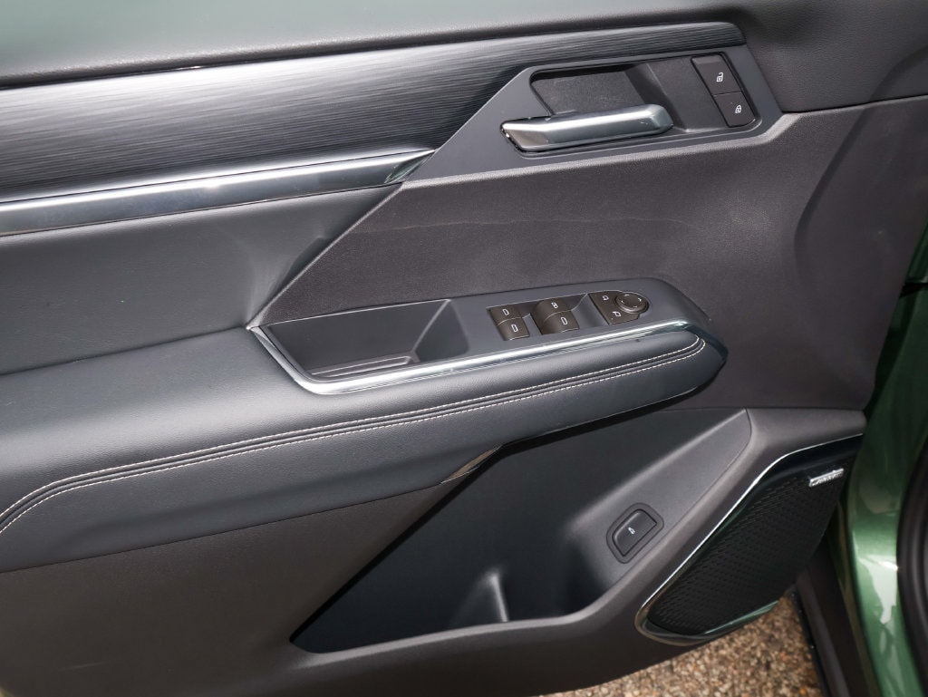 2027 GMC Acadia Elevation - Photo 10