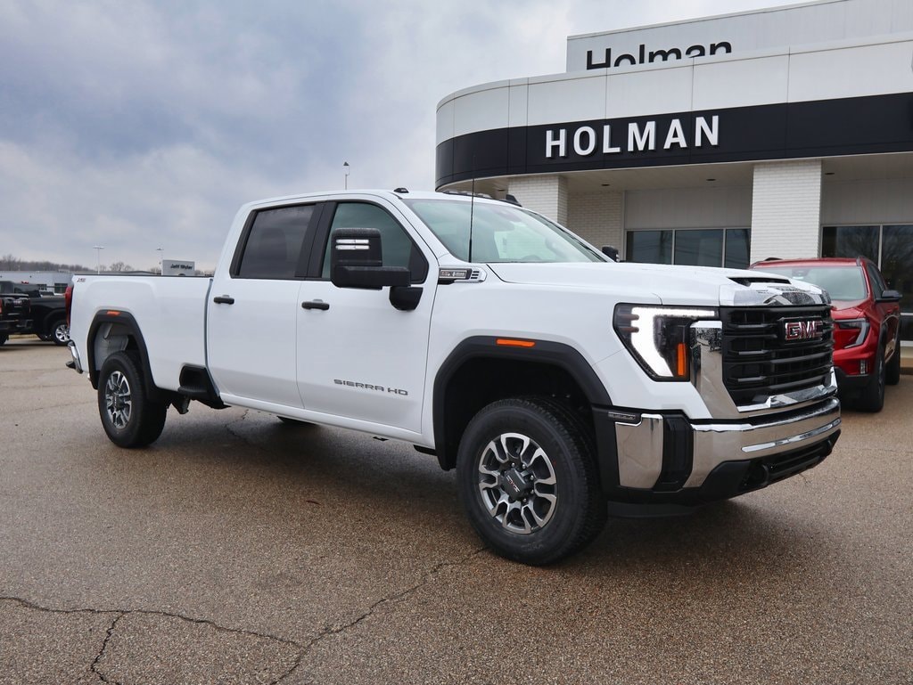 2026 GMC Sierra 3500HD Pro's photo