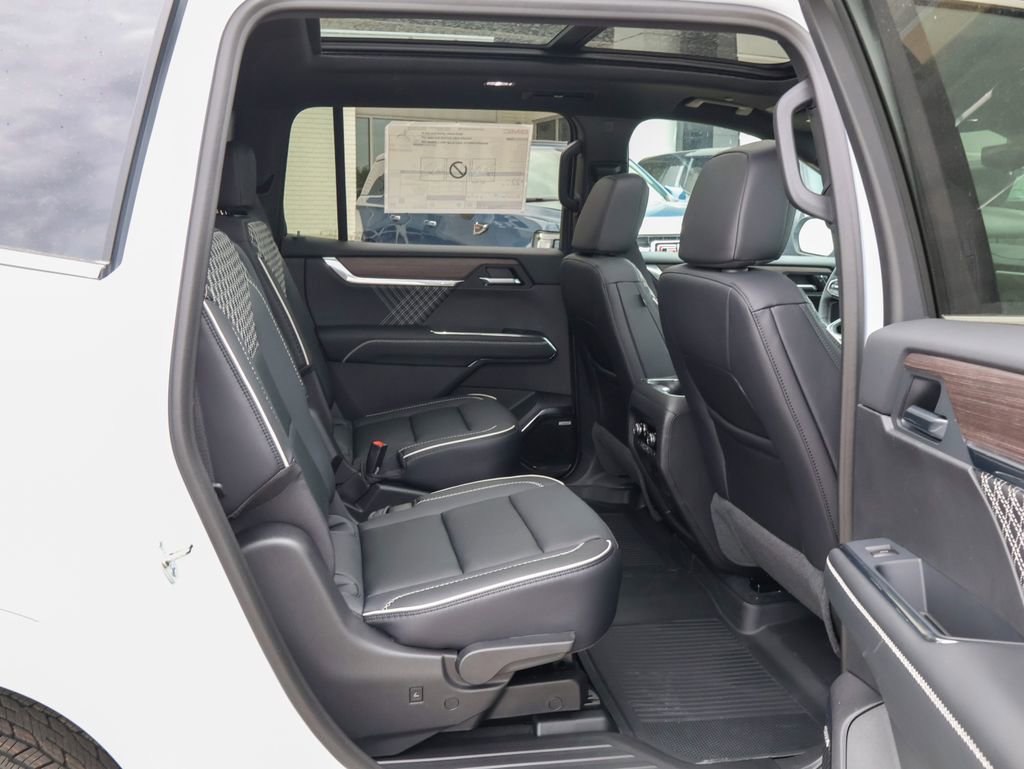 2026 GMC Acadia Denali - Photo 39
