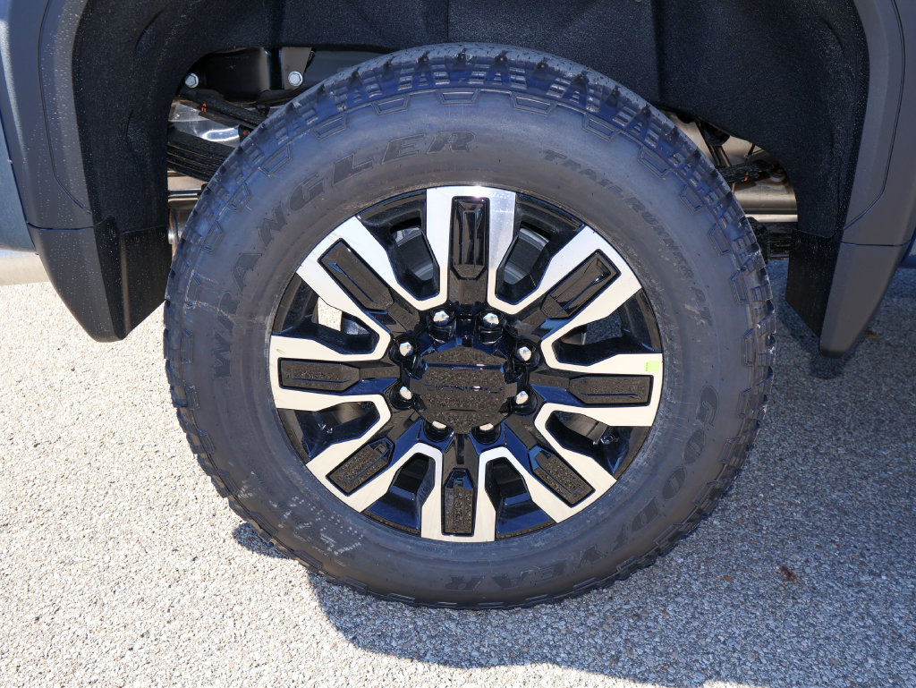 2026 GMC Sierra 2500HD Denali Ultimate - Photo 35