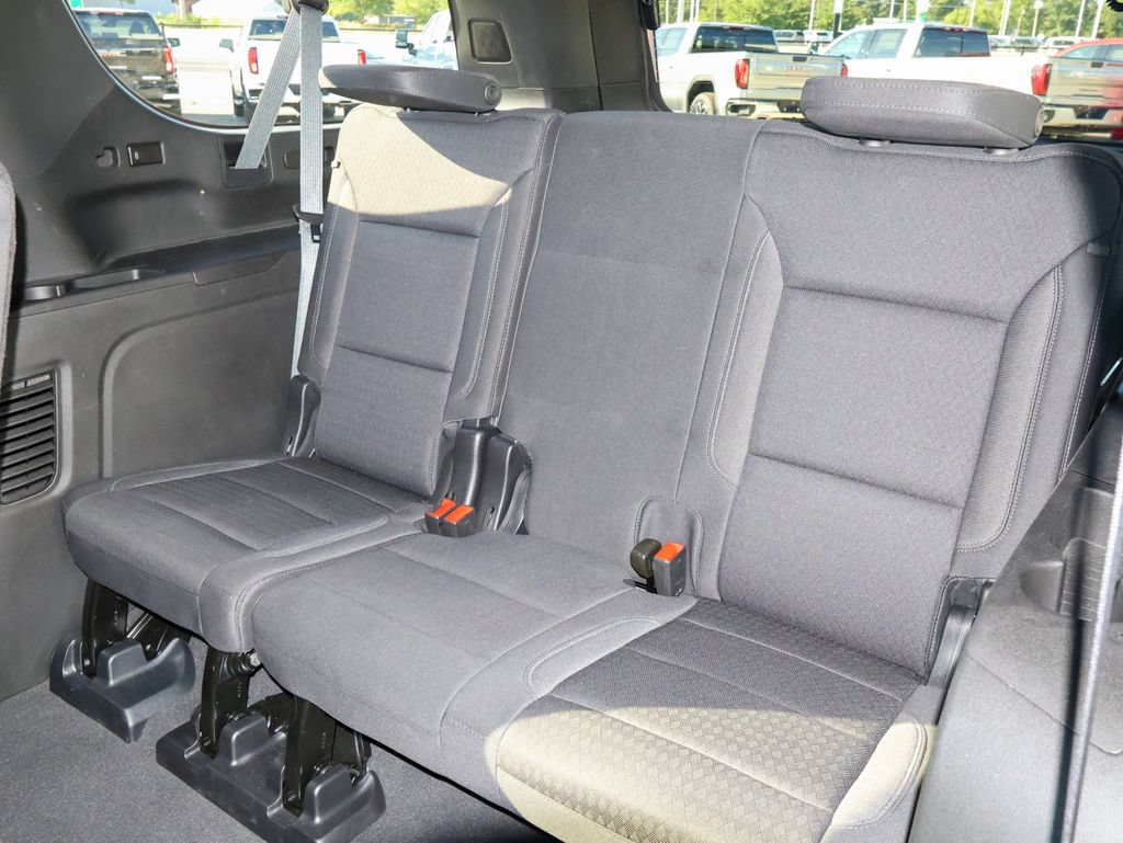 2024 GMC Yukon XL SLE - Photo 11