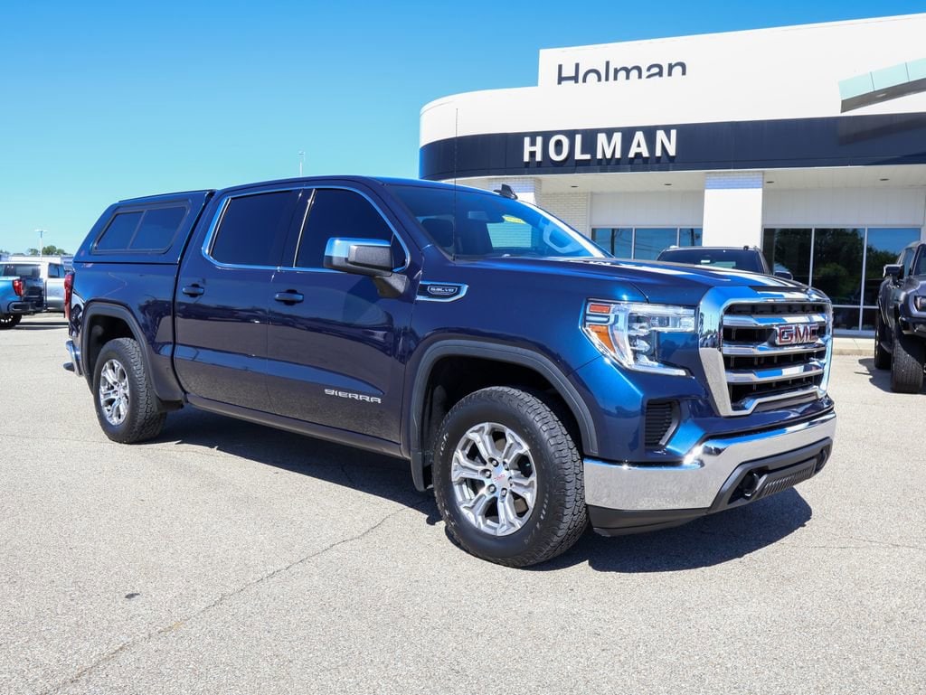 2019 GMC Sierra 4WD Crew Cab Short Box SLE's photo