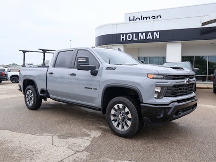 2024 Chevrolet Silverado 2500 HD Custom Truck