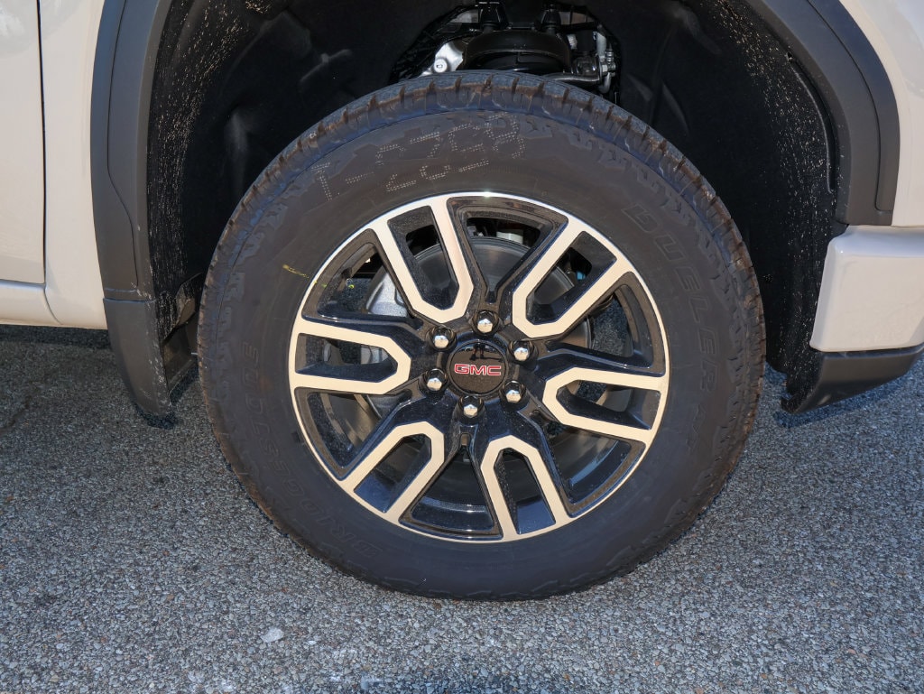 2026 GMC Sierra 1500 AT4 - Photo 31