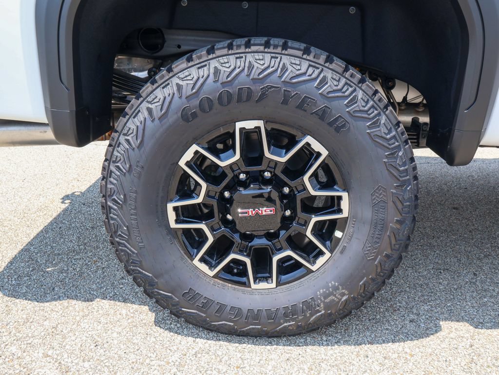 2026 GMC Sierra 2500HD AT4X - Photo 37
