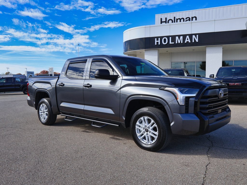 2025 Toyota Tundra SR's photo