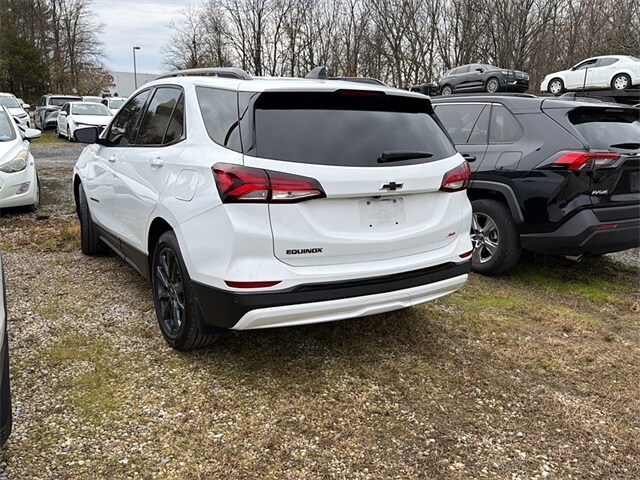 2024 Chevrolet Equinox RS photo 2