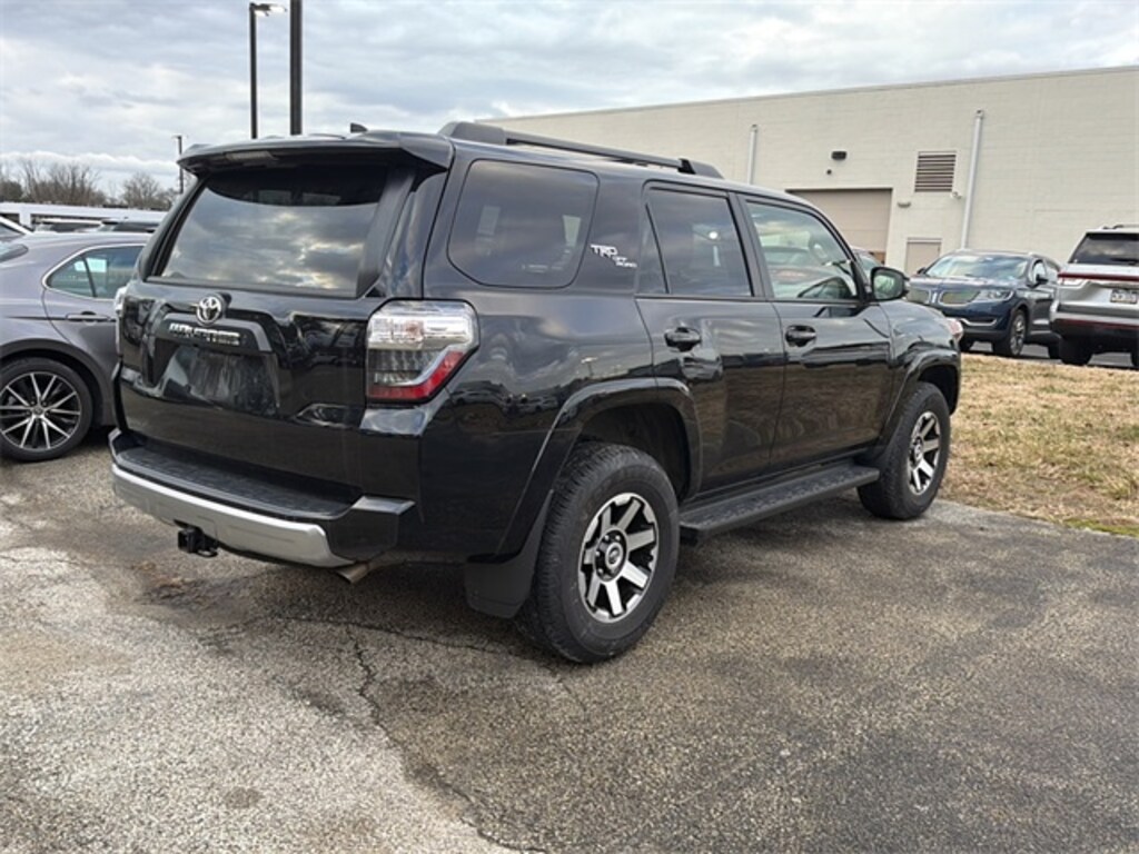 Used 2024 Toyota 4Runner TRD Off-Road Premium SUV