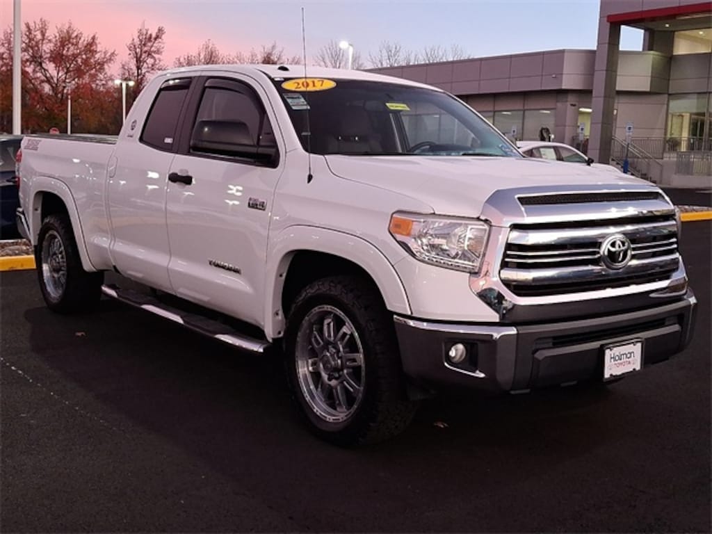 Used 2017 Toyota Tundra SR5 Truck