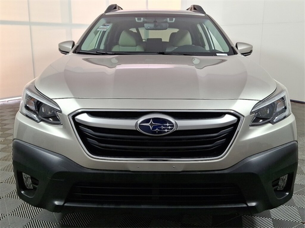 Used 2020 Subaru Outback Premium SUV