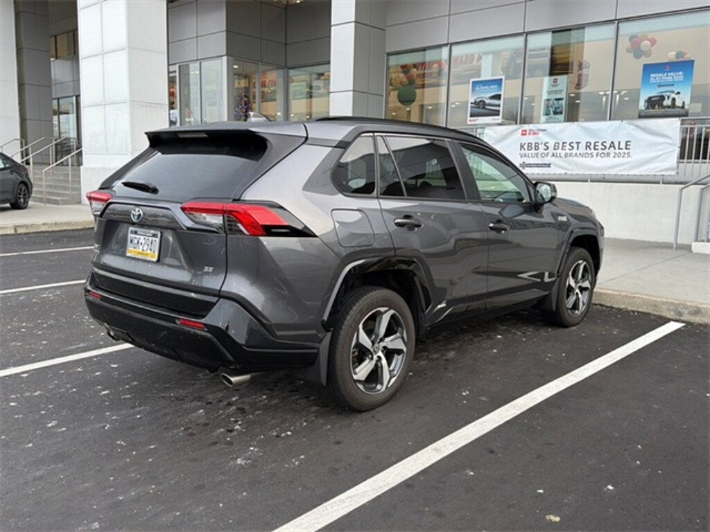 Used 2023 Toyota RAV4 Prime SE SUV