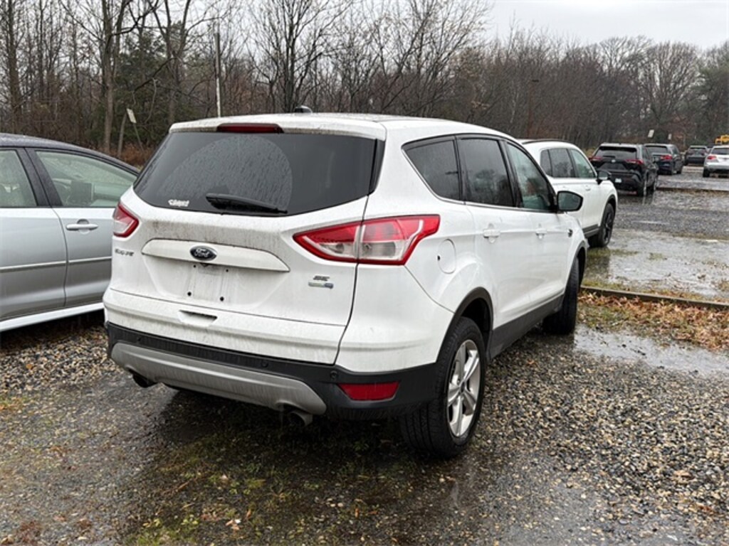 Used 2014 Ford Escape SE SUV