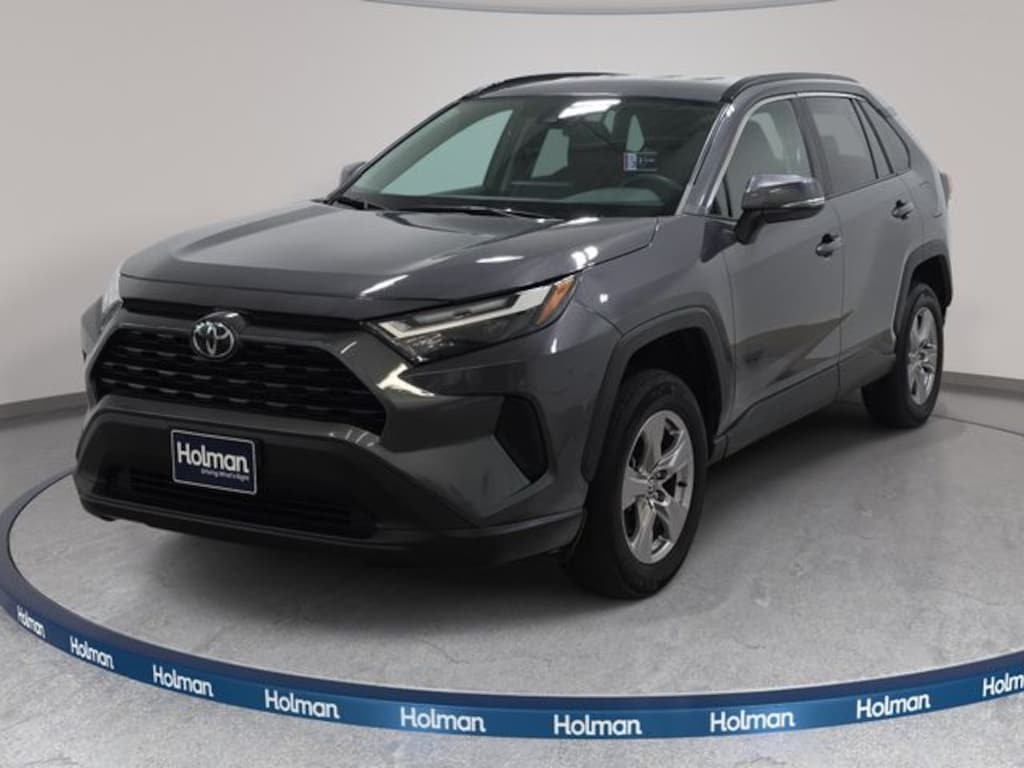 Used 2025 Toyota RAV4 XLE SUV