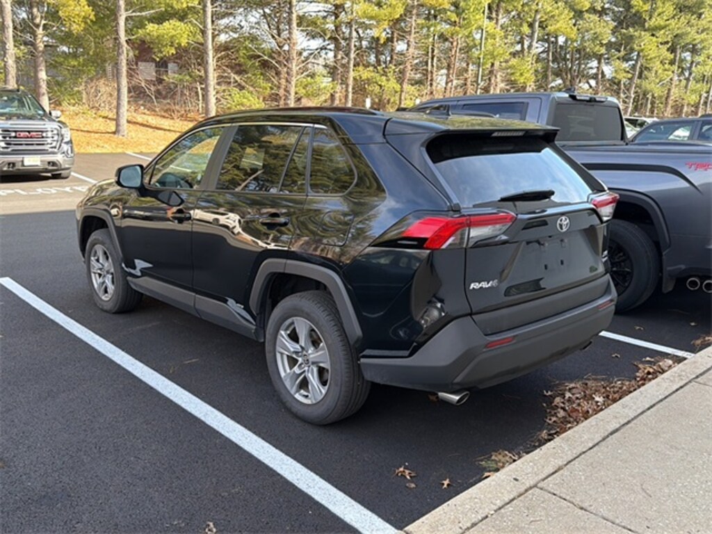 Used 2025 Toyota RAV4 Hybrid XLE SUV