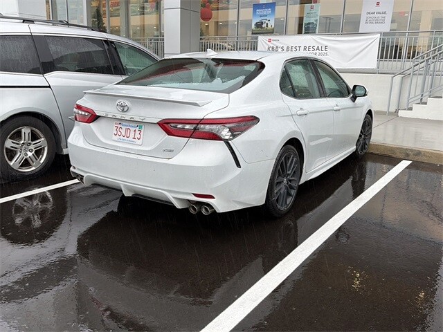 2023 Toyota Camry XSE photo 3