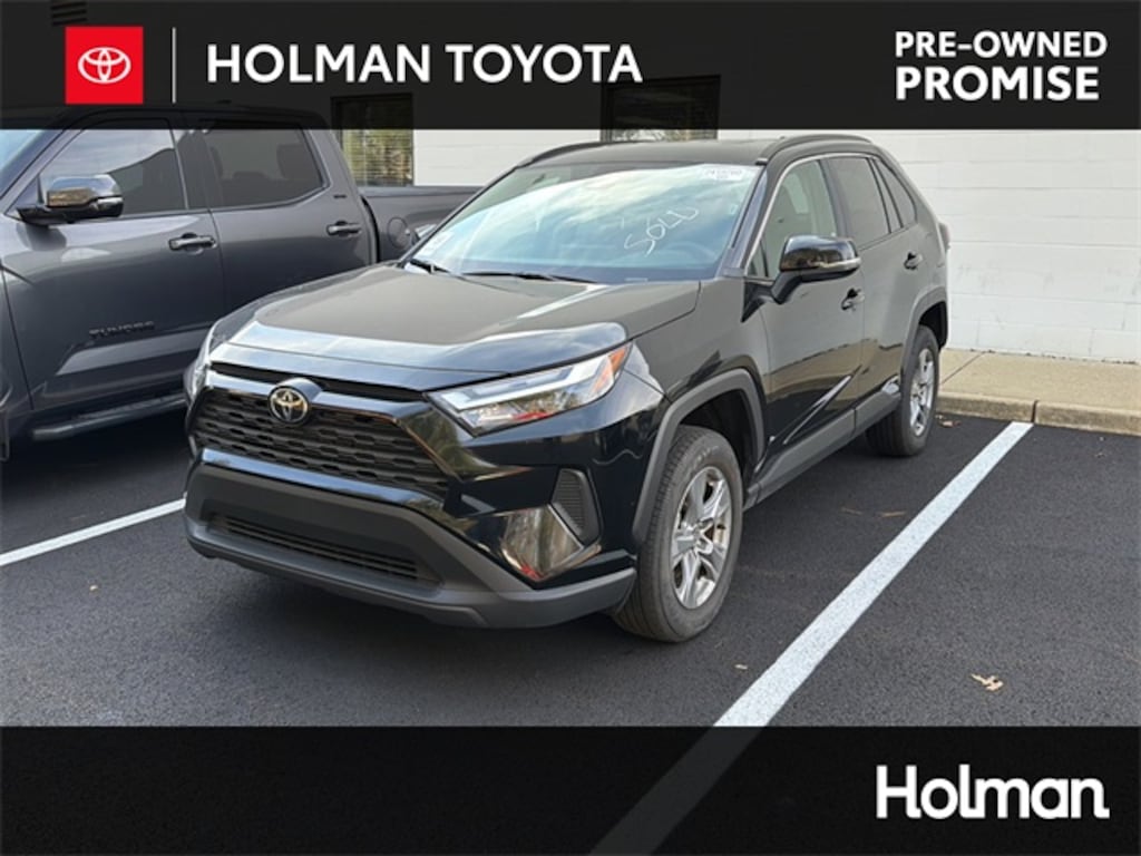 Used 2025 Toyota RAV4 Hybrid XLE SUV