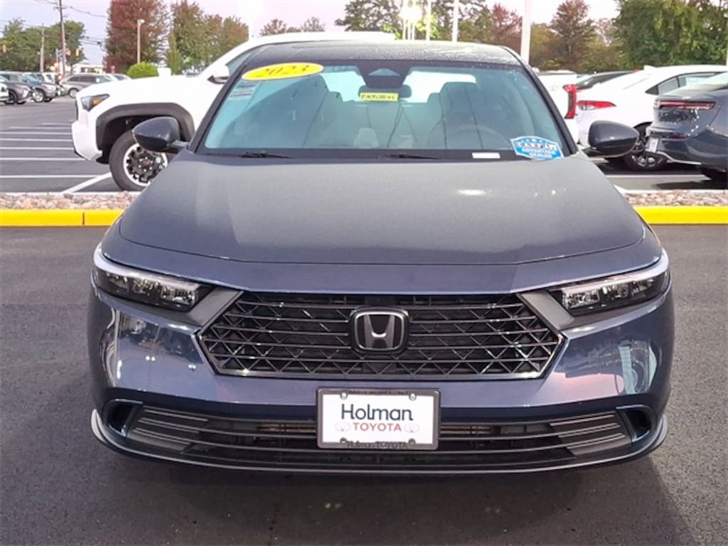 Used 2023 Honda Accord EX Sedan