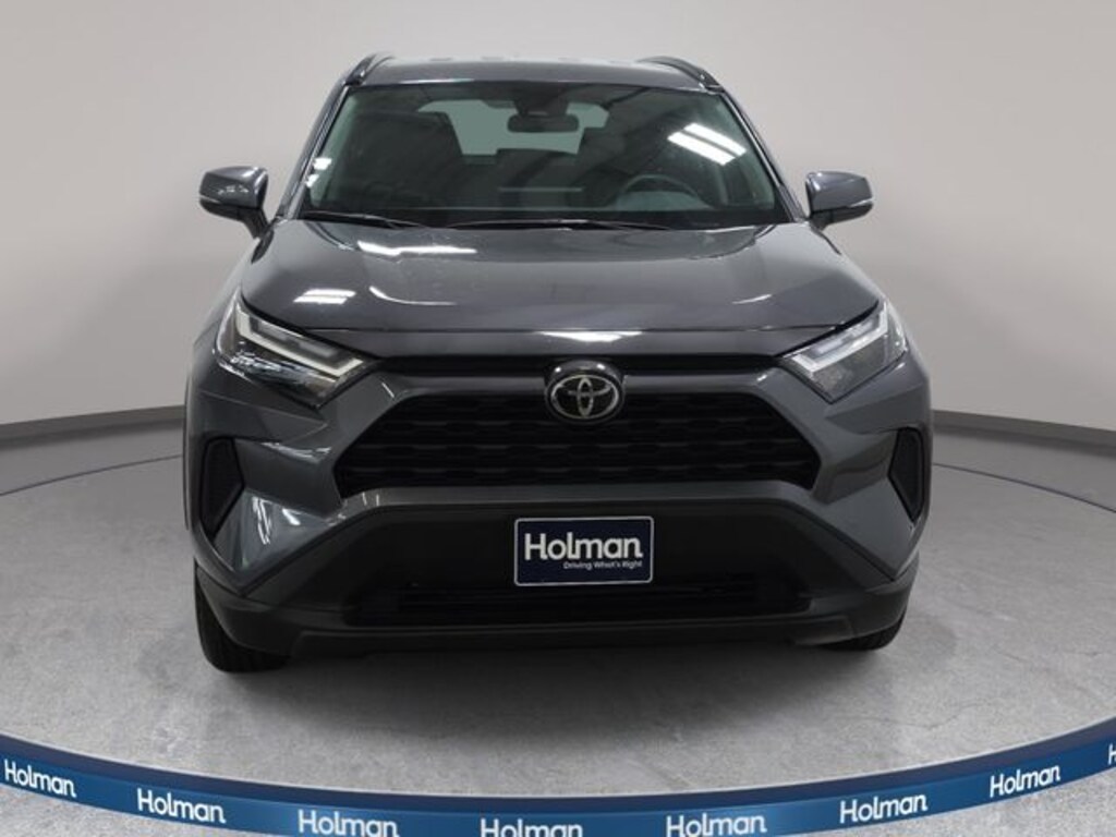 Used 2025 Toyota RAV4 XLE SUV