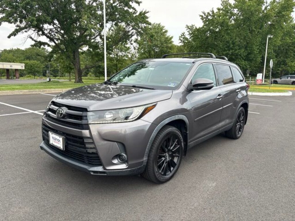 Used 2019 Toyota Highlander SUV